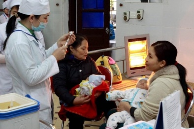 Ban Tuyên giáo nhắc nhở báo chí khi đưa tin về tiêm vắcxin